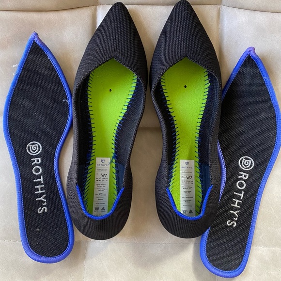 Rothy's Shoes - Rothy’s Black Pointed Flats size 7 but fit like a 6.5